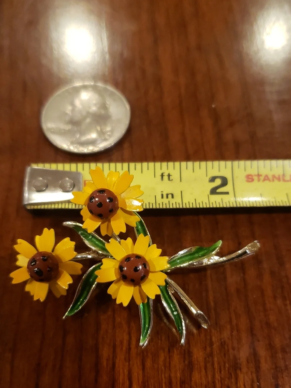 Vtg- Gold and Yellow Floral Brooch